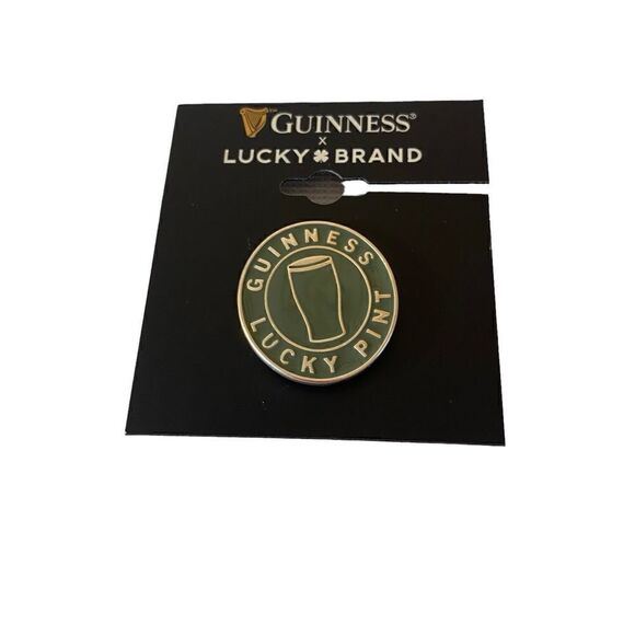 Guinness Lucky Pint Pin in Olive Green & Silver. - Picture 1 of 6
